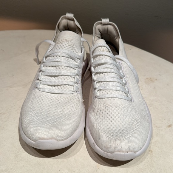 APL Sneakers - Picture 2 of 4